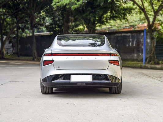 P7 Xpeng Electric Car 625KM New Energy Everbright Electric SUV Vehicle
