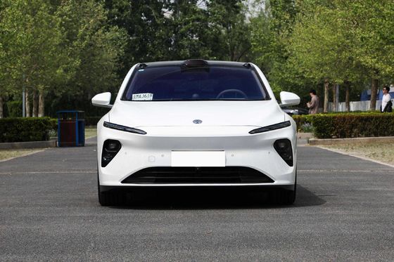 Four Wheeled EV Electric Car Vehicle 360KW Ternary Lithium Battery Operated 700km