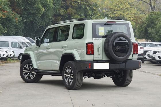  300 big suv Fuel Powered Car 5 Doors 25 Mpg for Sale